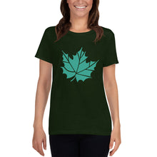 Load image into Gallery viewer, Women&#39;s short sleeve t-shirt large green maple leaf
