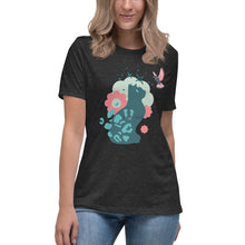 Load image into Gallery viewer, Women&#39;s Relaxed T-Shirt Cat and Bird at Night
