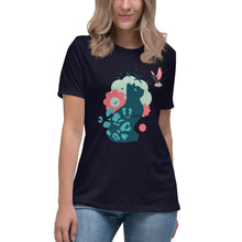 Load image into Gallery viewer, Women&#39;s Relaxed T-Shirt Cat and Bird at Night
